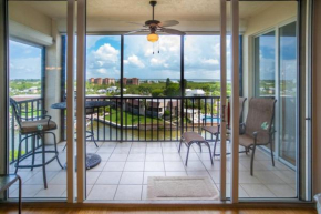 Отель Hibiscus Pointe Condo #239979 Condo  Форт Майерс Бич